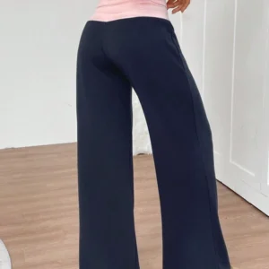 Contrast Flare Foldover Jogger – กางเกงวอร์มขาบานเอวพับสีคอนทราสต์