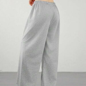 All-Season Knit Sport Pants – กางเกงผ้าถักใส่ได้ทุกฤดู