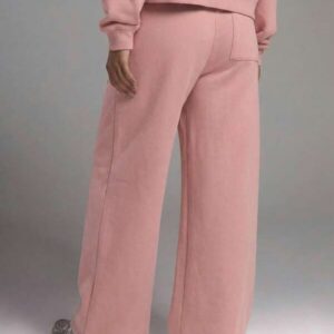 Airport Wide Pocket Jogger – กางเกงวอร์มขากว้างมีกระเป๋าสไตล์สนามบิน