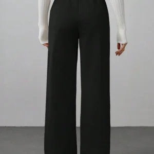 Green Seam Detail Straight Pants – กางเกงขาตรงสีเขียวรายละเอียดตะเข็บ