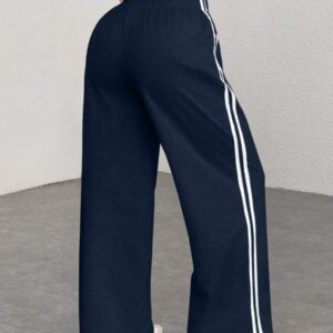 Side Stripe Sweat Elastic Pants – กางเกงสเวตเชอร์ลายริ้วข้างยืดหยุ่น