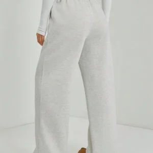 Gravel Print Straight Fall Jogger – กางเกงวอร์มขาตรงลายกรวดฤดูใบไม้ร่วง